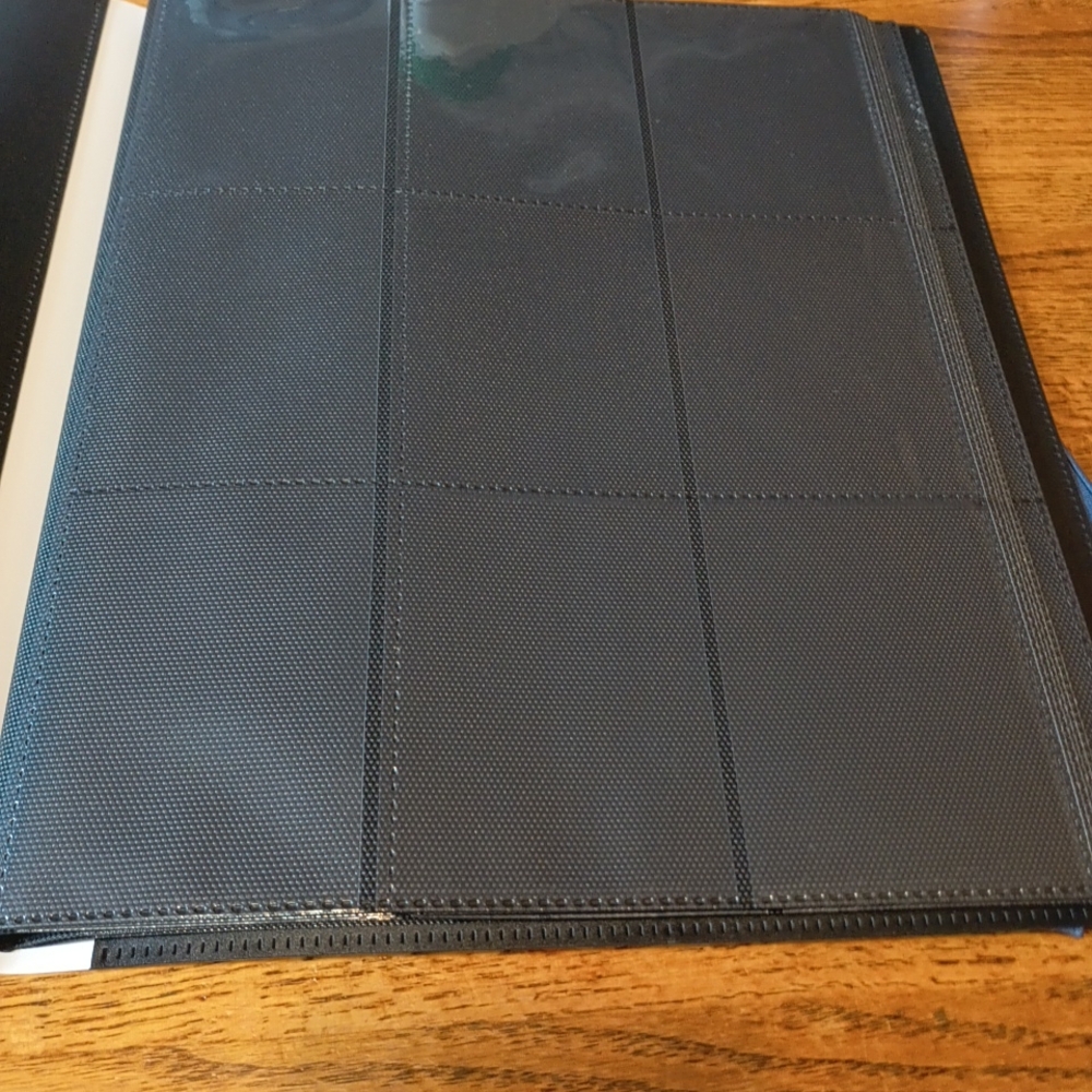 Stitch Trading Card Binder - Blue and Pink - Picture 5 of 6